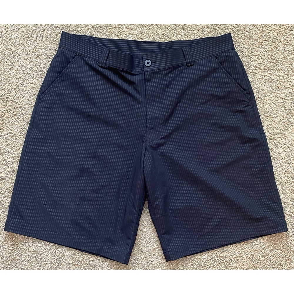 Under Armour‎ Men's Golf ShortsSize 40 Black With Pinstripes